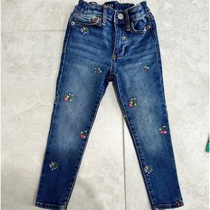 Beautiful flowers embroidered jegging size 5